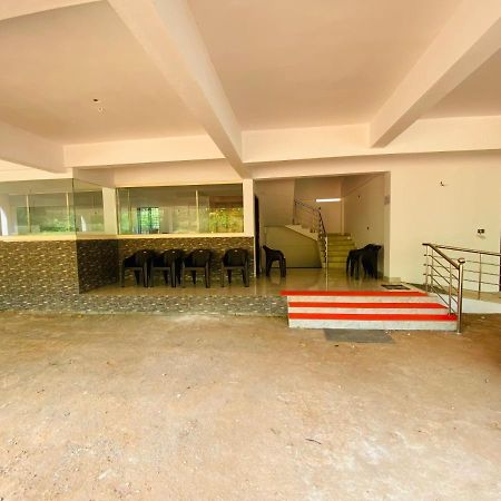Erumely Central Homes Mundakāyam Exterior photo